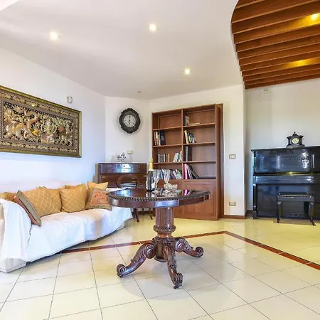 Holiday home Beautiful In Acicatena With Kitchen