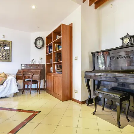 Holiday home Beautiful In Acicatena With Kitchen *